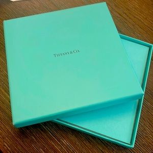 Tiffany & Co, gift card box